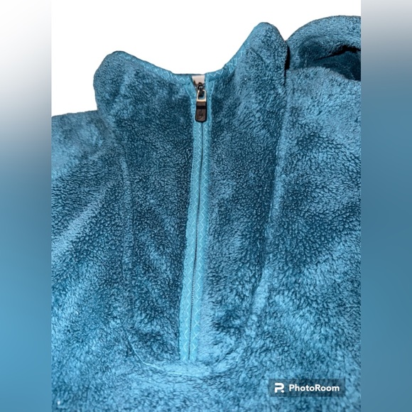 The North Face Furry Fleece Zip Jacket
Women's Size Medium (Teal Blue) Used! - Picture 6 of 8